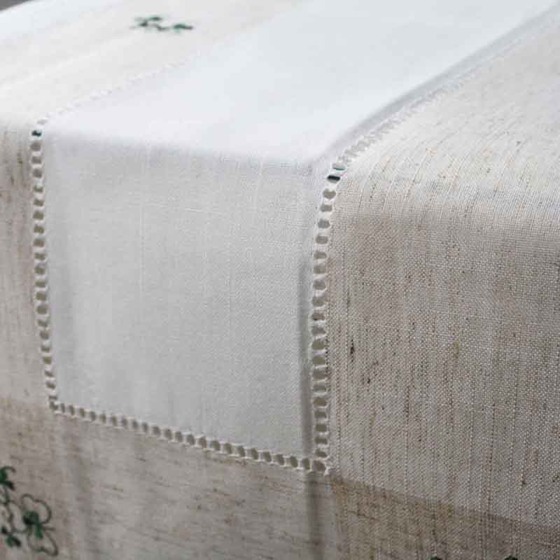 KITCHEN & ACCESSORIES KINSALE SHAMROCK EMBROIDERED TABLE RUNNER