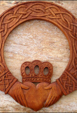 PLAQUES, SIGNS & POSTERS CELTIC WOOD CARVING - Claddagh