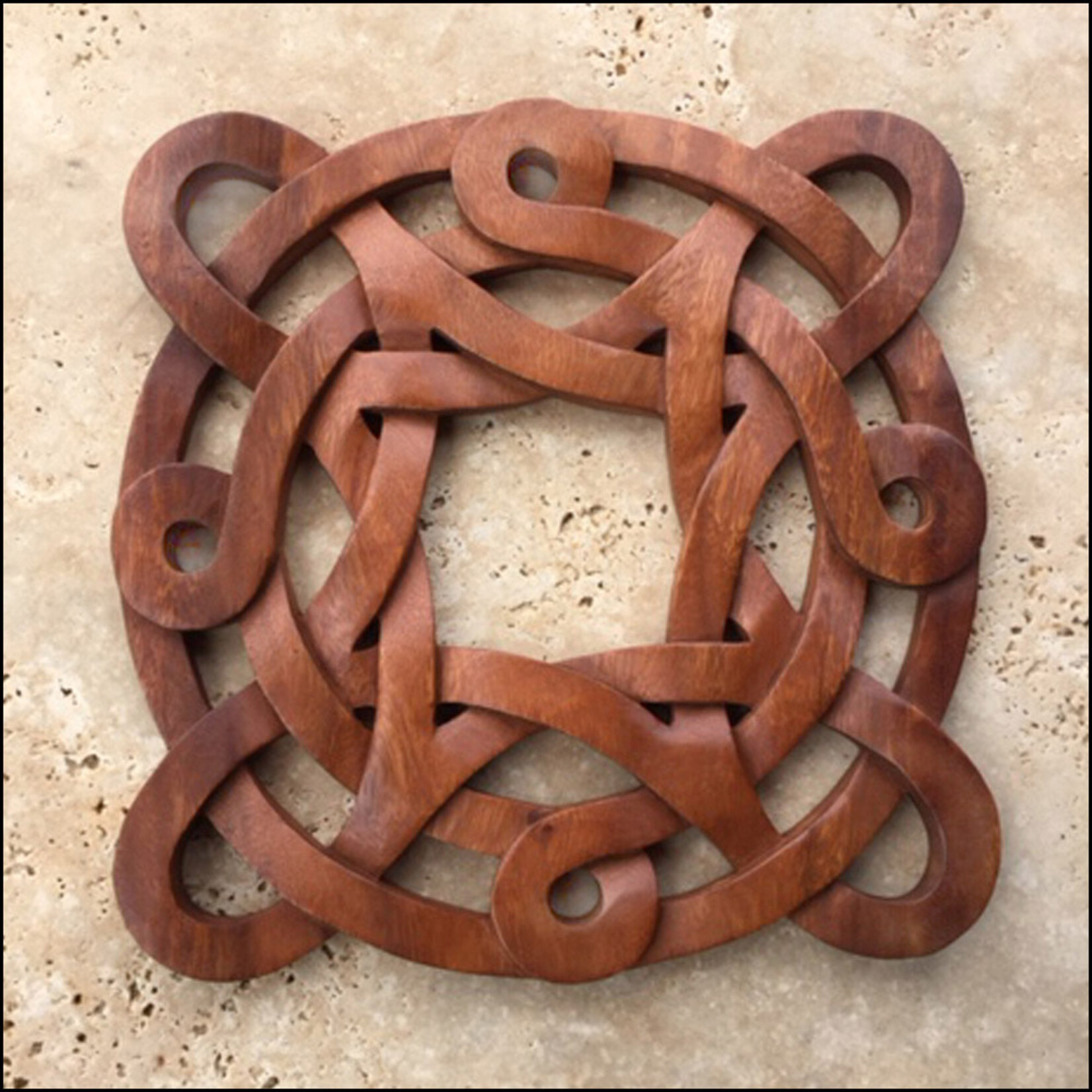 PLAQUES & GIFTS CELTIC WOOD CARVING - Square Celtic Knot