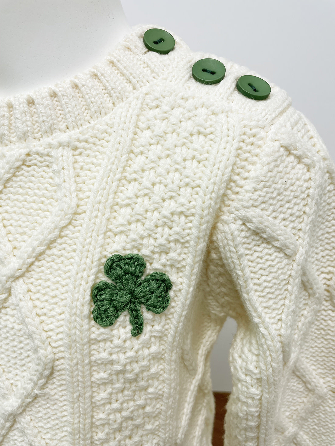 KIDS CLOTHES PATRICK FRANCIS KNIT KIDS CREW JUMPER w SHAMROCK
