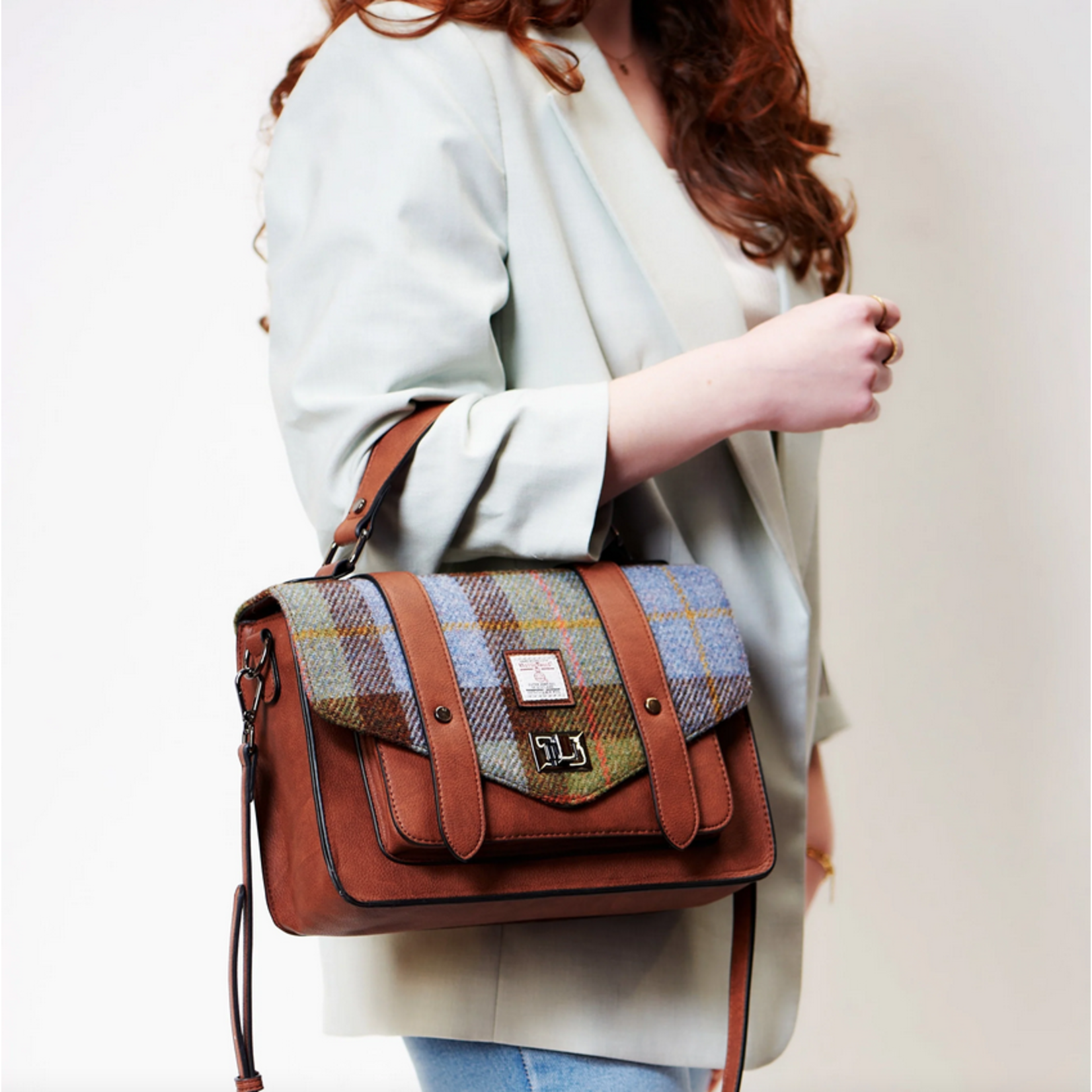 ACCESSORIES ISLANDER LARGE SATCHEL w HARRIS TWEED Chestnut & Blue Tartan