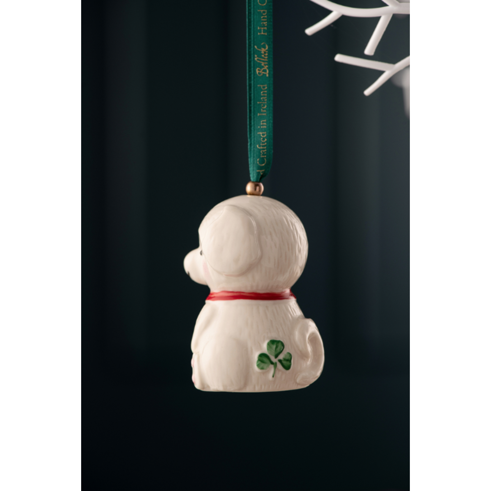 ORNAMENTS BELLEEK ORNAMENT - Doggy