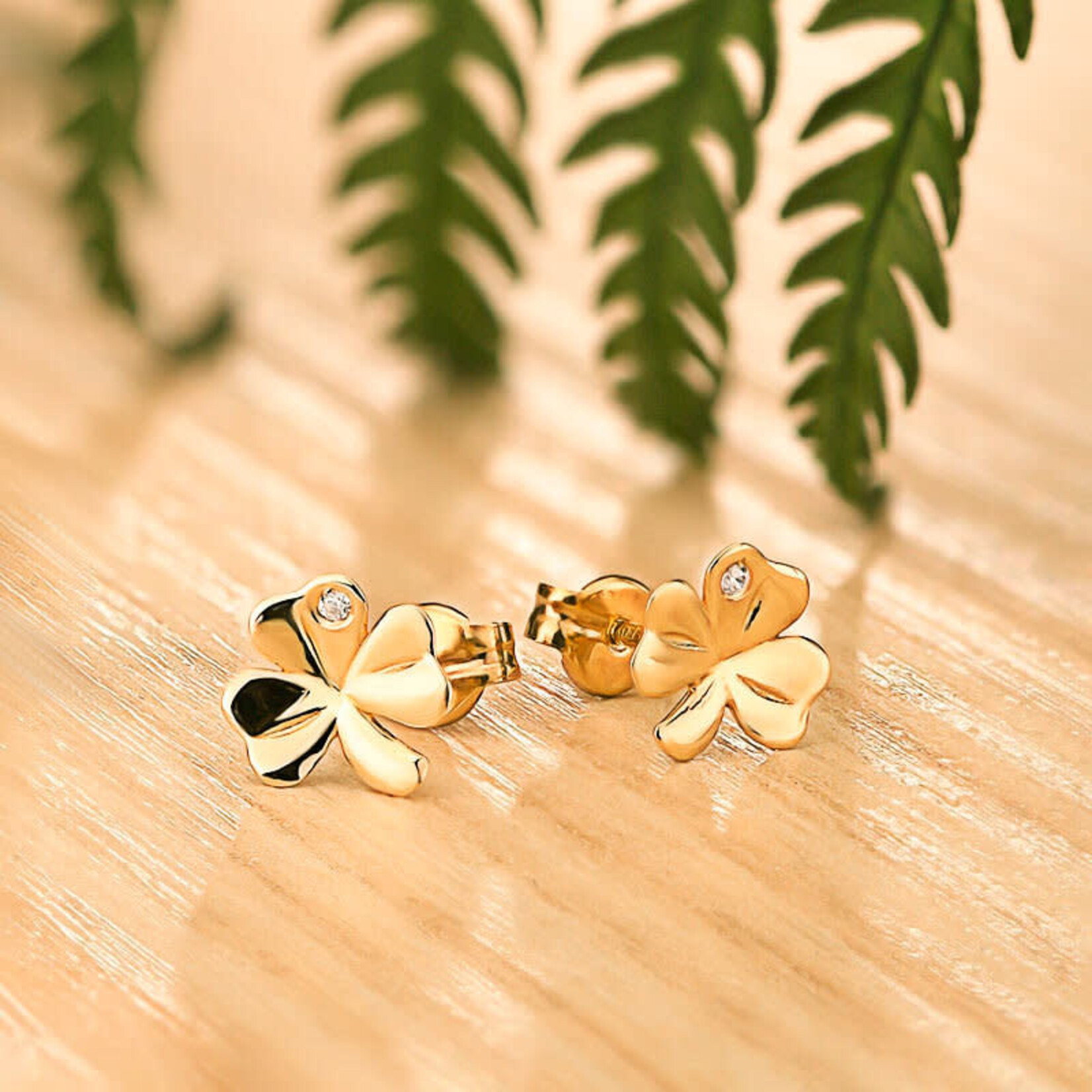 EARRINGS SOLVAR SML 10K SHAMROCK EARRINGS w.CZs