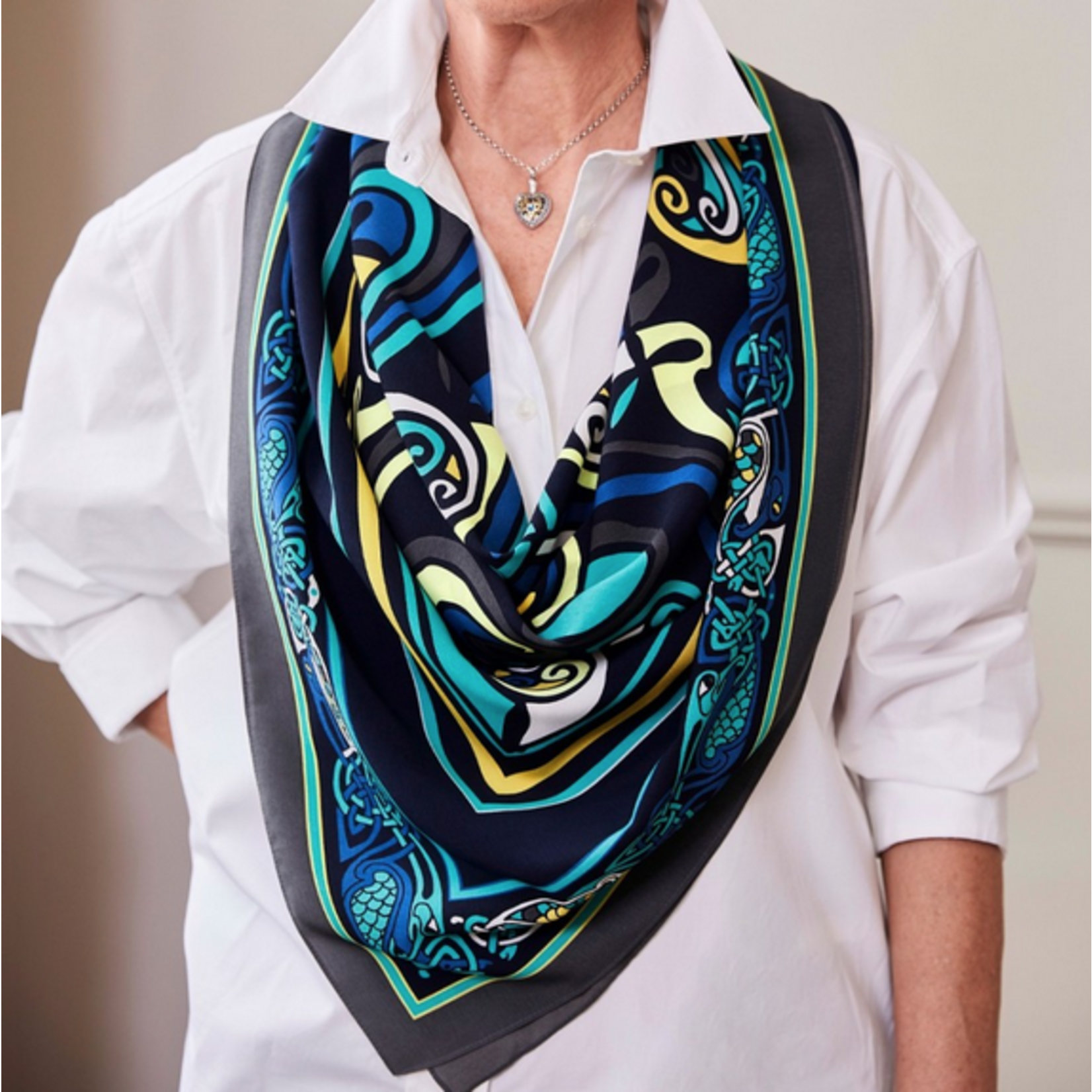 ACCESSORIES BOOK of KELLS CONTEMPORARY SCARF - Blue/Lemon