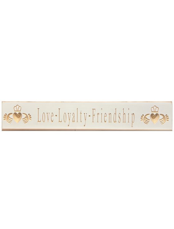 PLAQUES, SIGNS & POSTERS LOVE LOYALTY FRIENDSHIP CLADDAGH CARVED WOOD SIGN