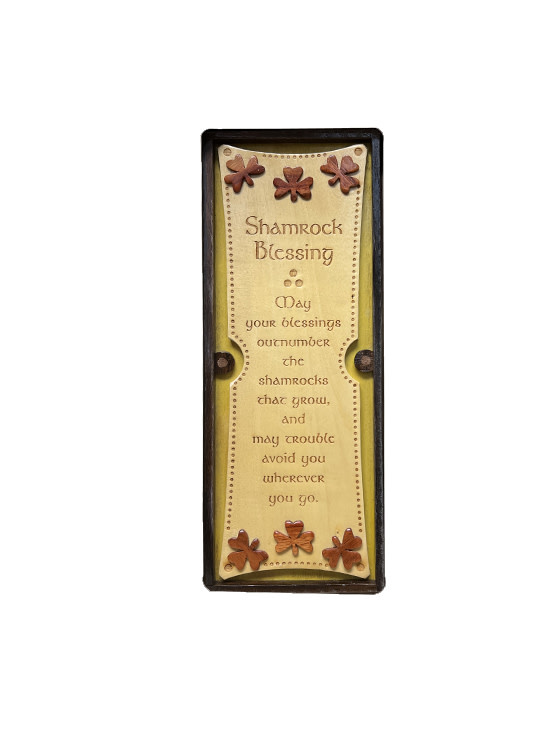 PLAQUES & GIFTS ISLANDCRAFT WOOD WALL ART - Shamrocks Outnumber