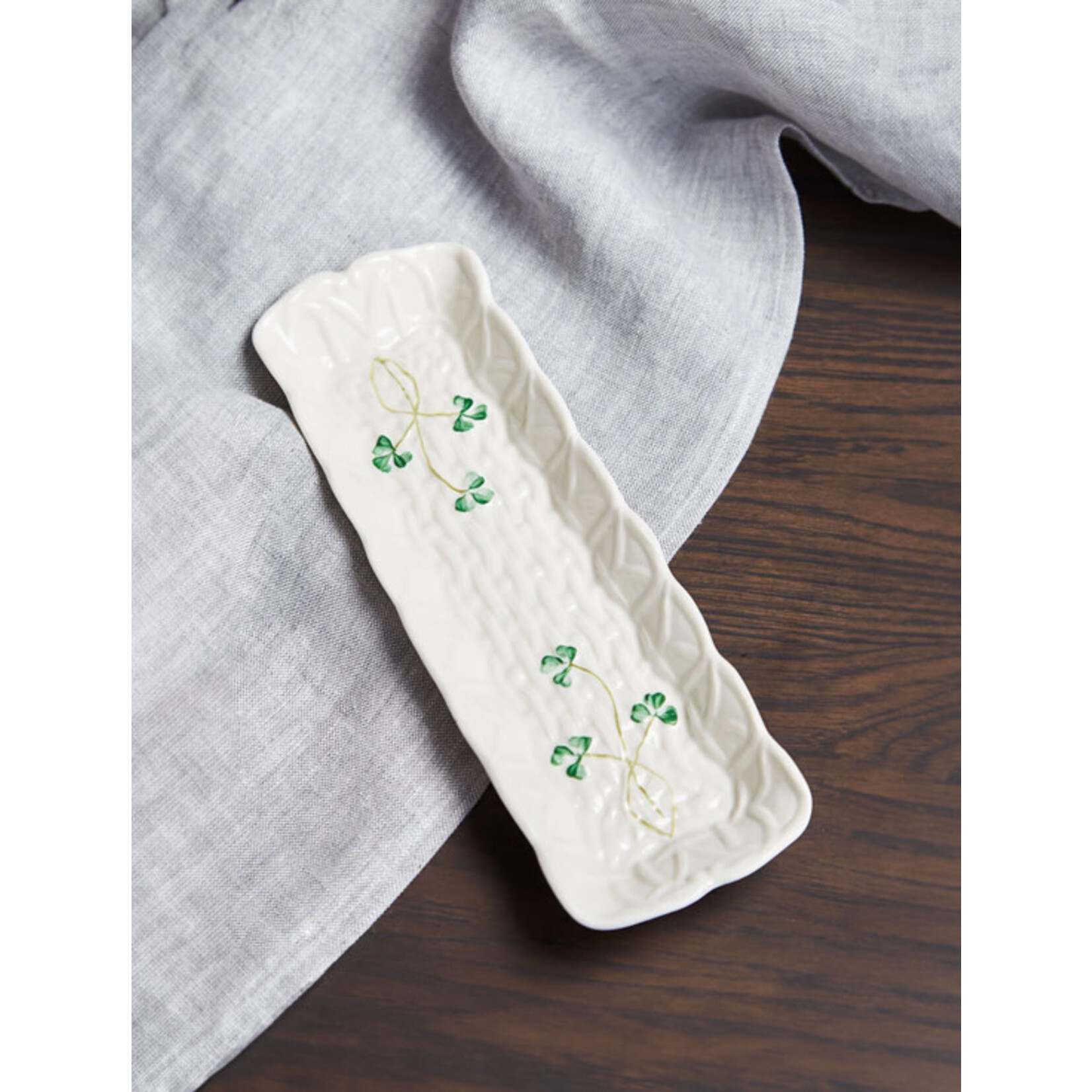PLATES, TRAYS & DISHES BELLEEK SHAMROCK MINT TRAY