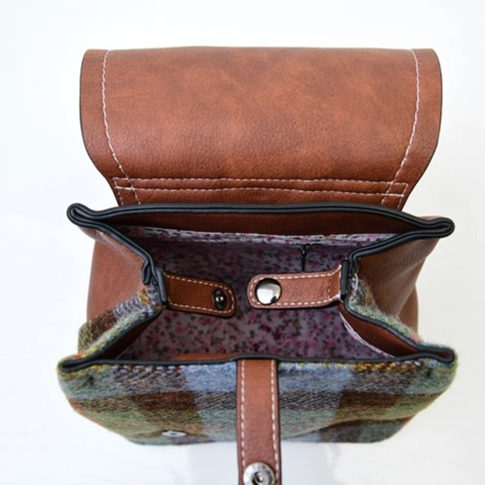 ACCESSORIES ISLANDER JURA MINI BACKPACK w HARRIS TWEED Chestnut and Blue Tartan
