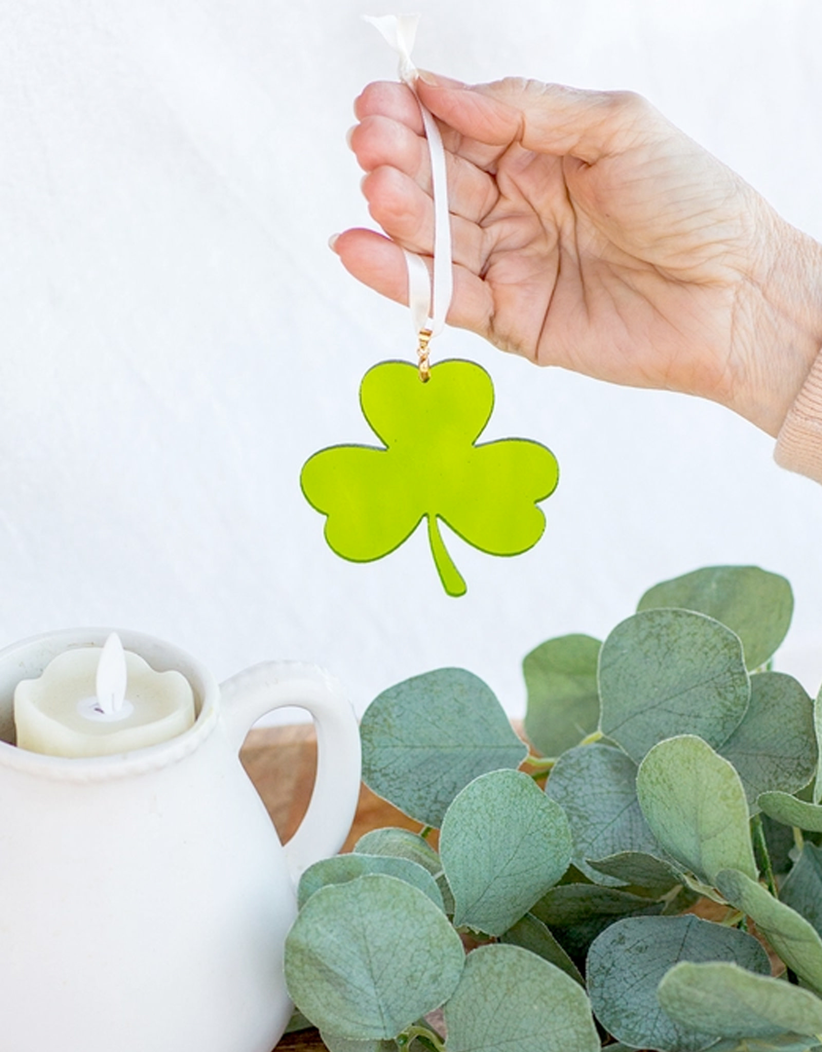 DECOR STAINED GLASS SHAMROCK - Grandma Blessing