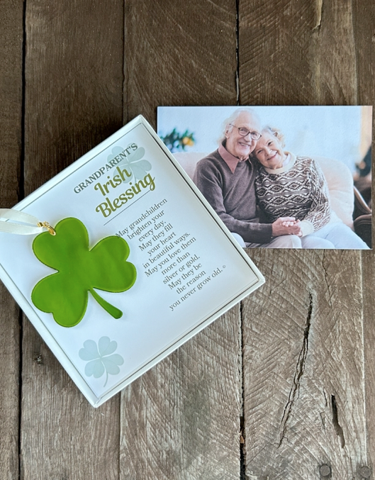 DECOR STAINED GLASS SHAMROCK - Grandparents Blessing