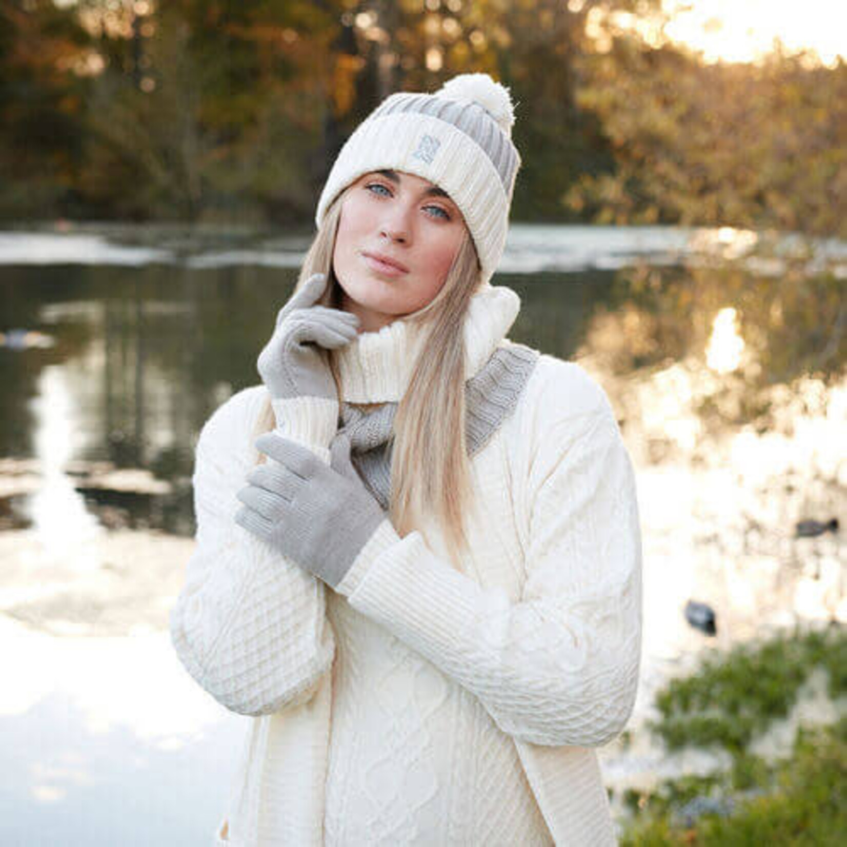 ACCESSORIES PF TAUPE/CREAM HAT & GLOVE SET