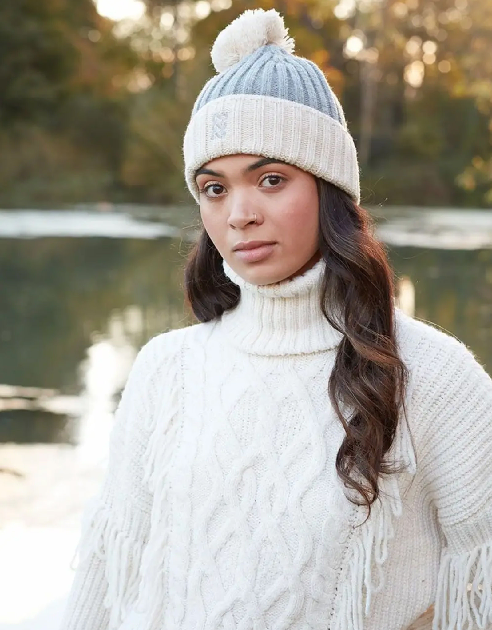 ACCESSORIES PF GREY/CREAM HAT & GLOVE SET