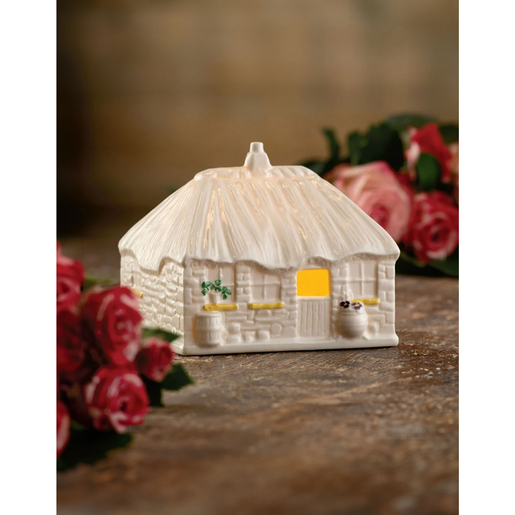 LIMITED EDITION BELLEEK IRISH THATCHED COTTAGE LED VOTIVE - SIGNING PIECE