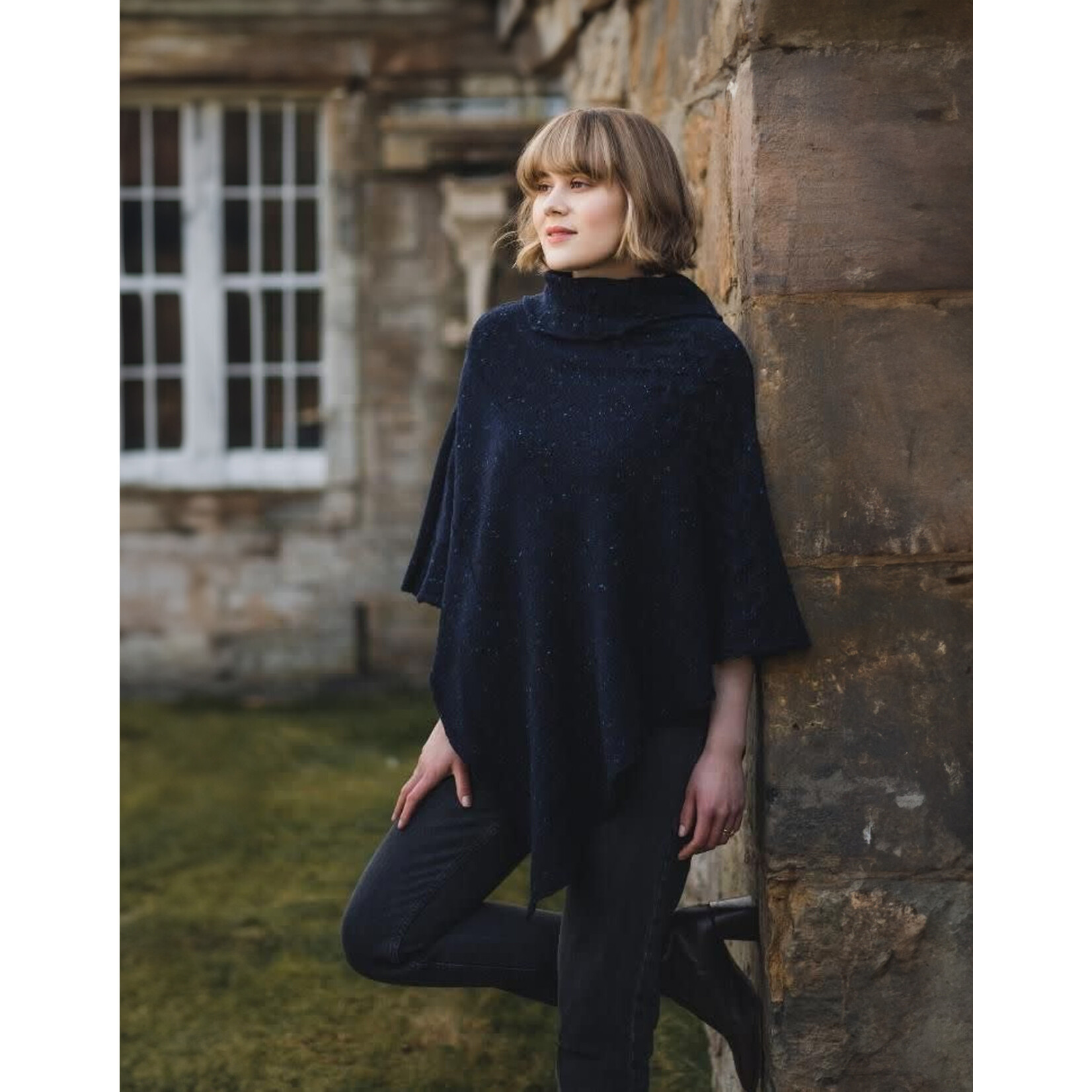 CAPES & RUANAS BILL BABER JURA SHAWL - Sheridan