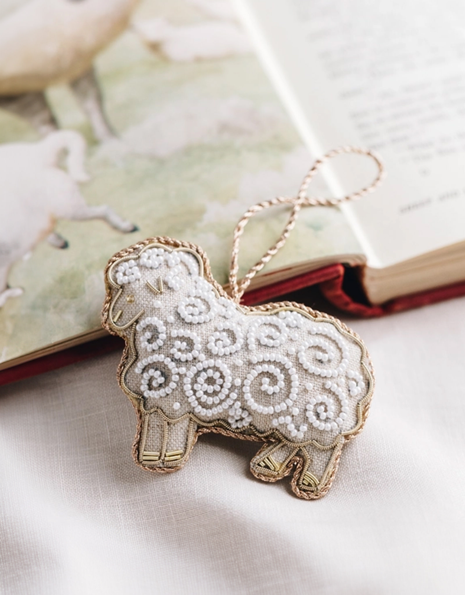 ORNAMENTS IRISH LINEN ORNAMENT - Sheep