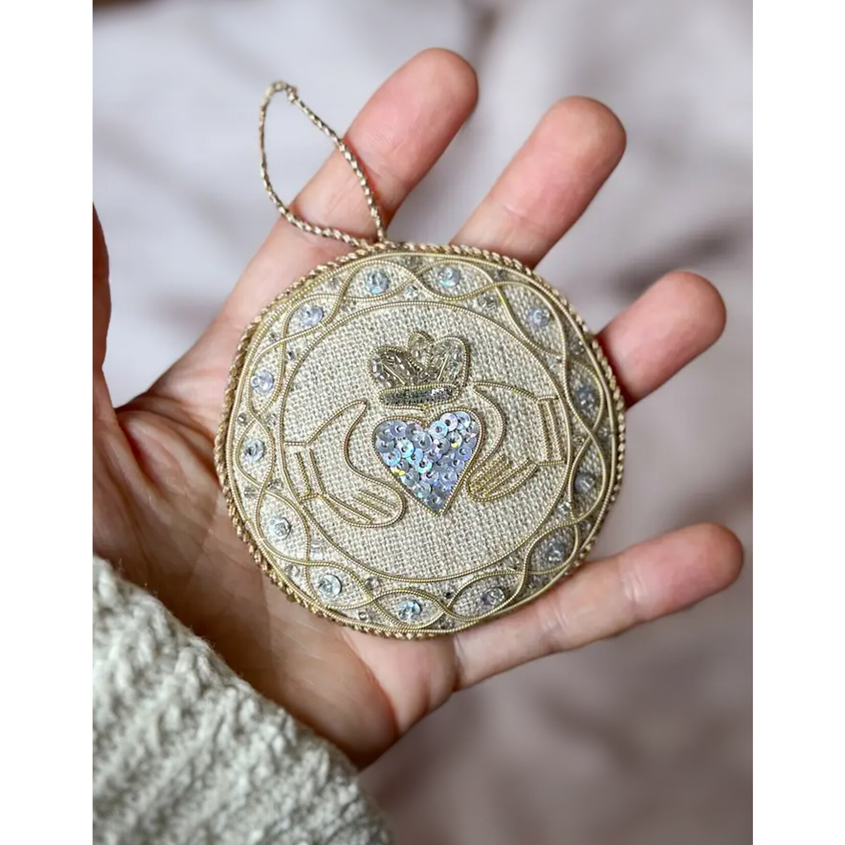 ORNAMENTS IRISH LINEN ORNAMENT - Claddagh