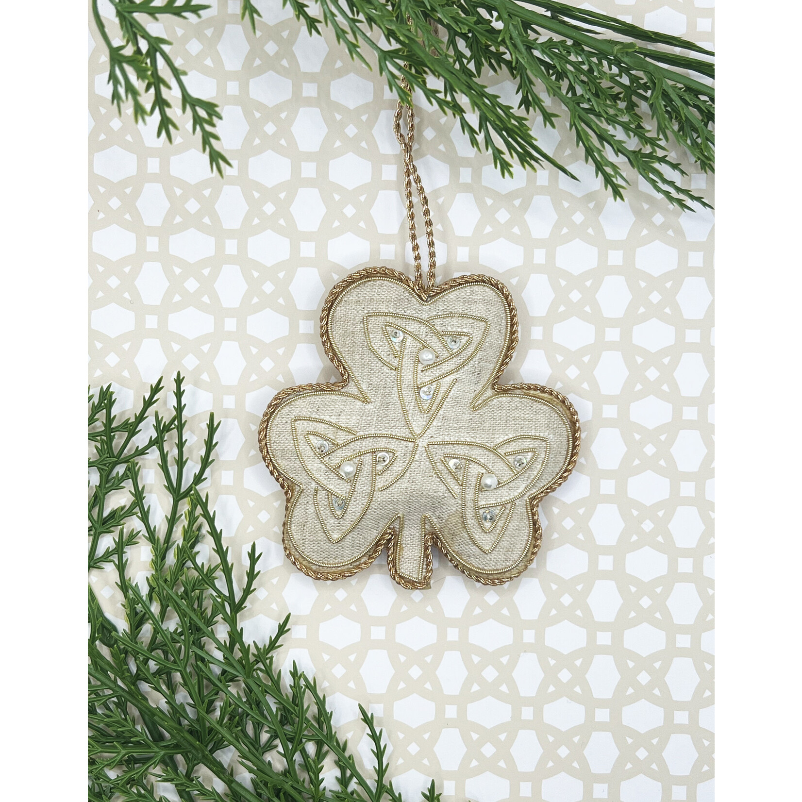 ORNAMENTS IRISH LINEN ORNAMENT - Shamrock