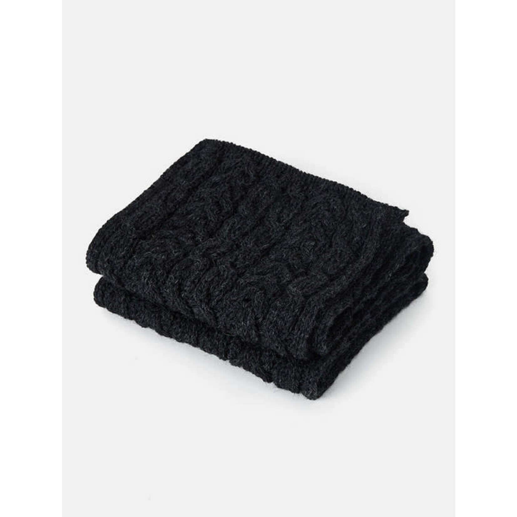 ACCESSORIES ARAN CABLE SCARF