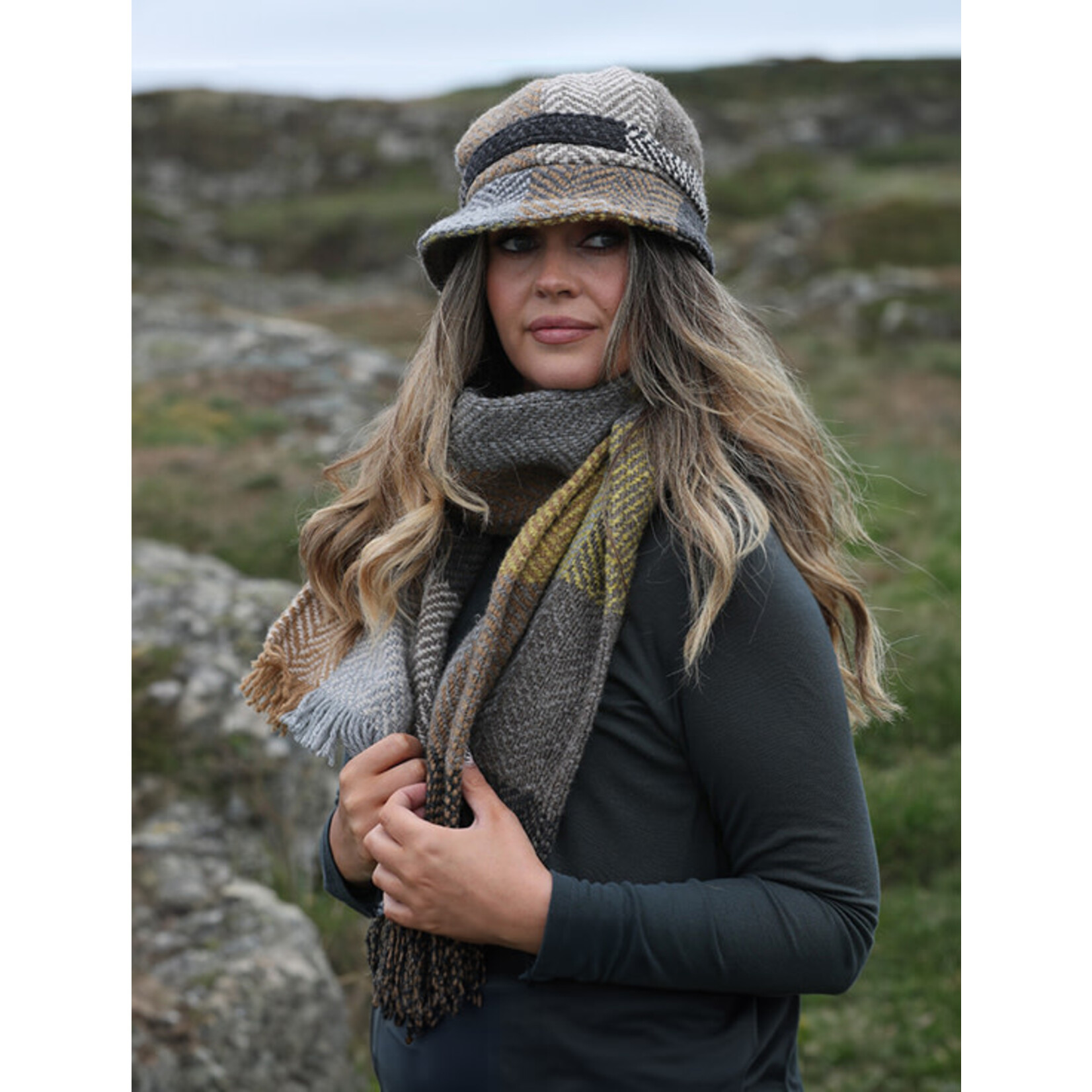 ACCESSORIES BRANIGAN WEAVERS SCARF - Donegal Mustard Grey
