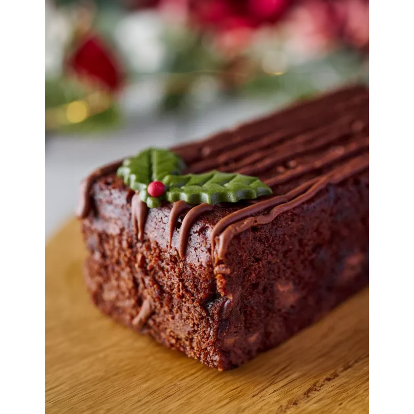 HOLIDAY TREATS OCC BELGIAN CHOCOLATE YULE LOG (275g)