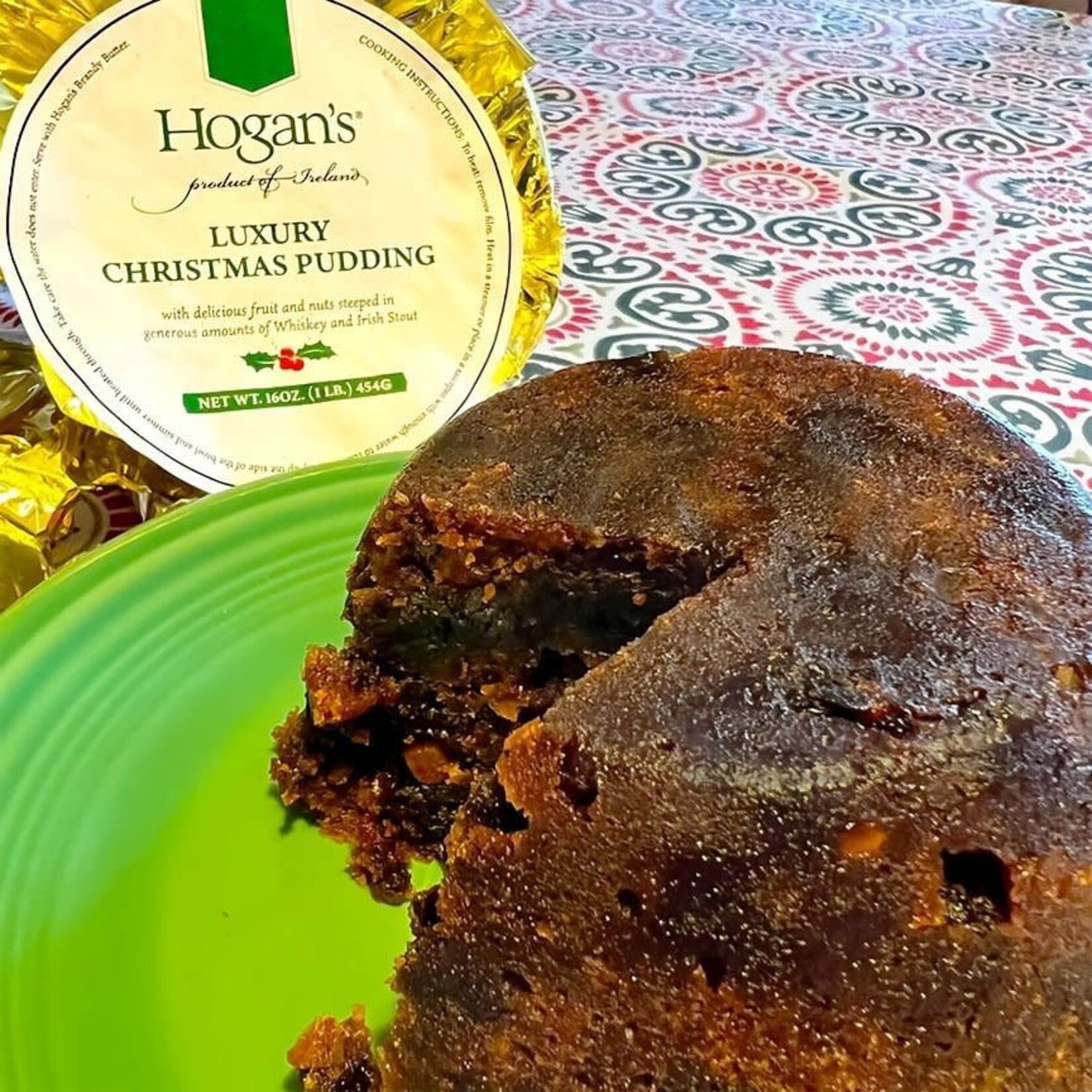 HOLIDAY TREATS HOGAN'S LUXURY CHRISTMAS PUDDING (454g)