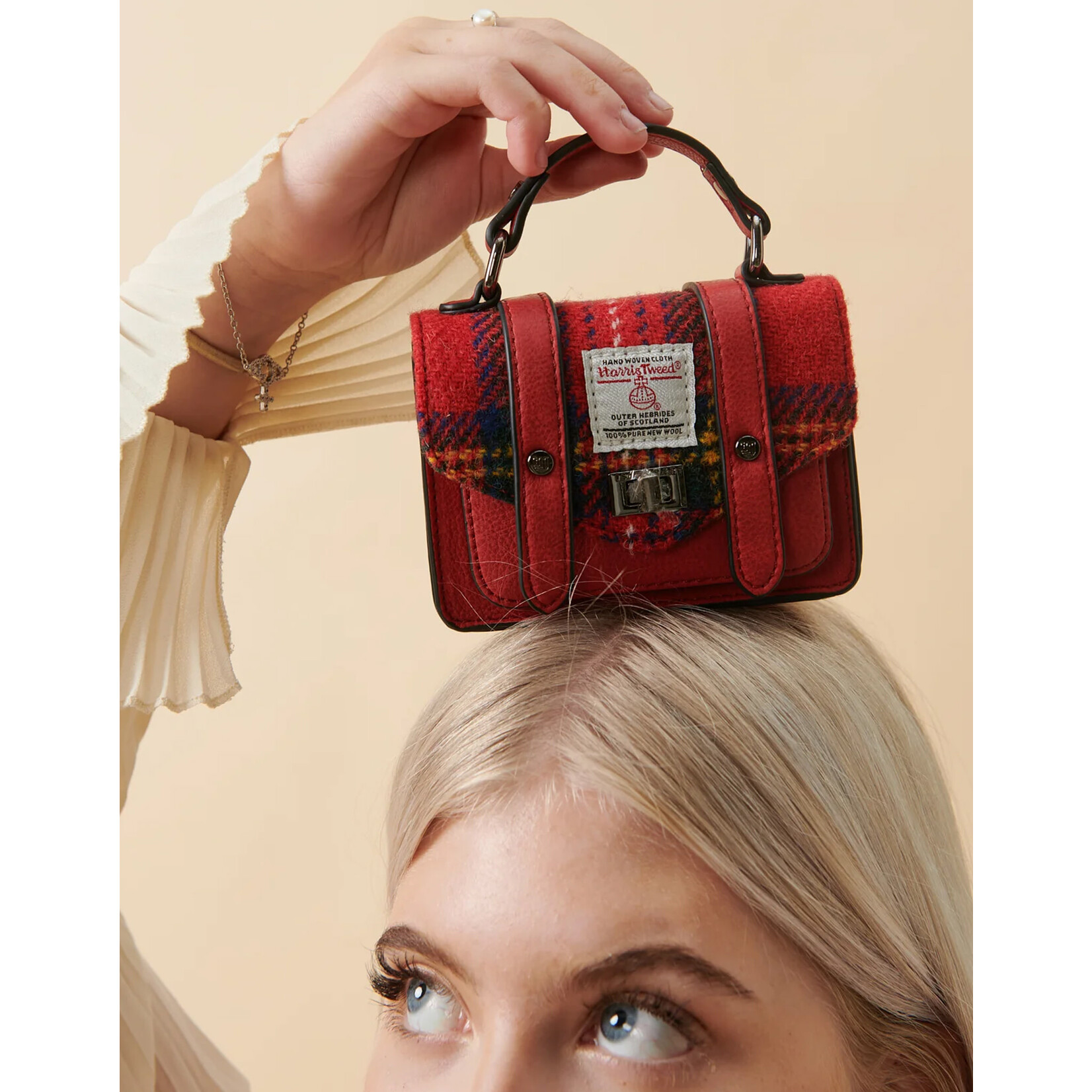 ACCESSORIES ISLANDER WEE SATCHEL w HARRIS TWEED Royal Stewart