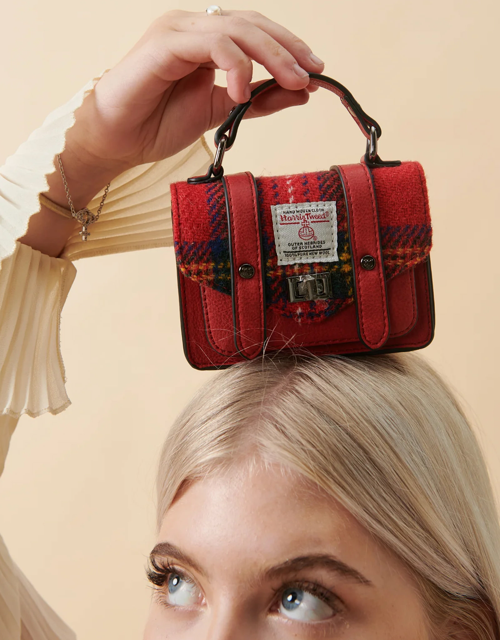 ACCESSORIES ISLANDER WEE SATCHEL w HARRIS TWEED Royal Stewart