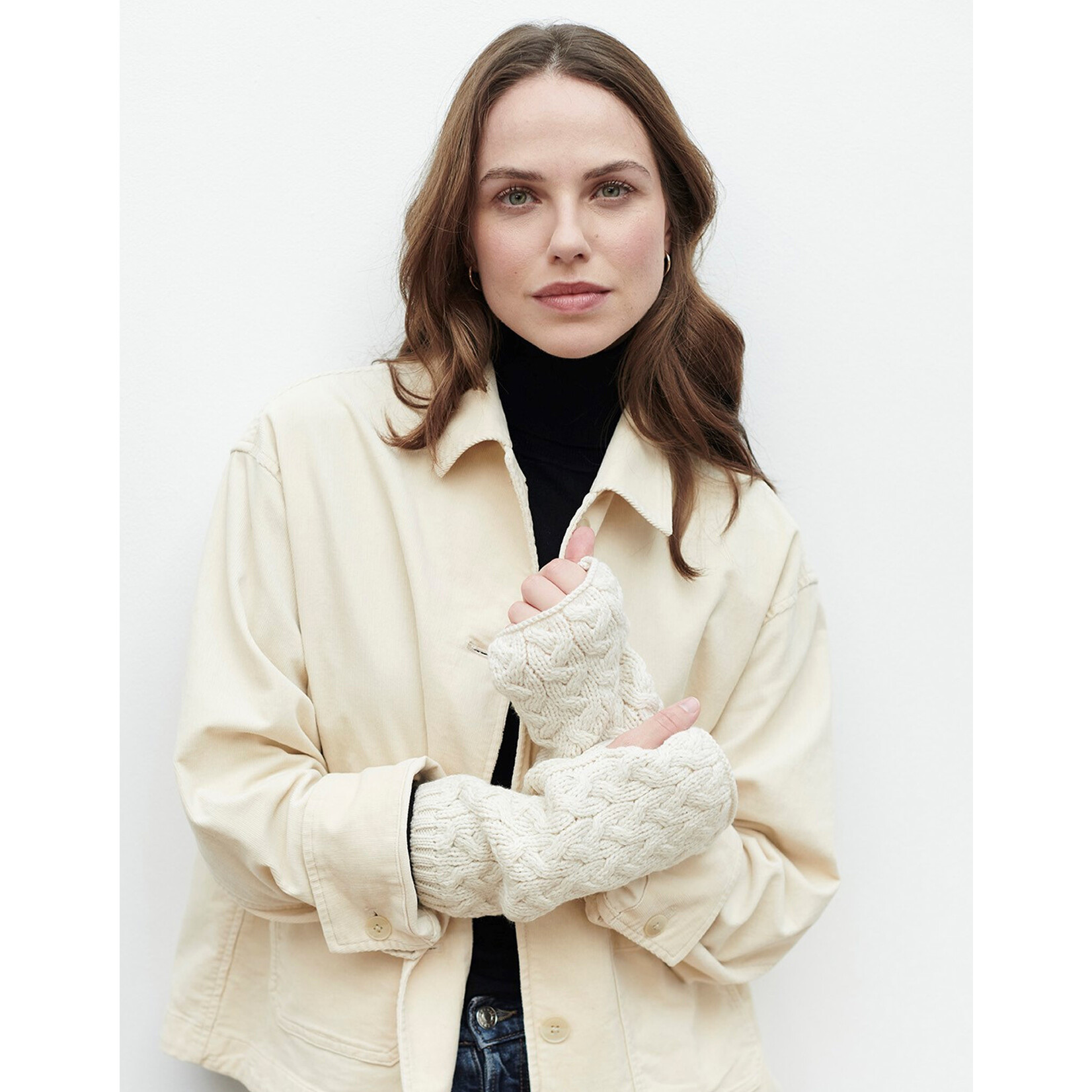 ACCESSORIES ARAN KNIT ADULT FINGERLESS MITTENS