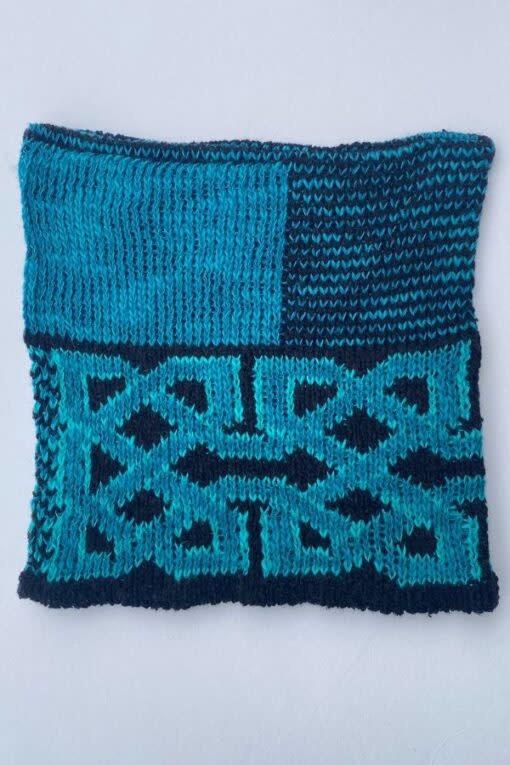 CAPES & RUANAS BILL BABER BALLATER SHAWL - Jewel