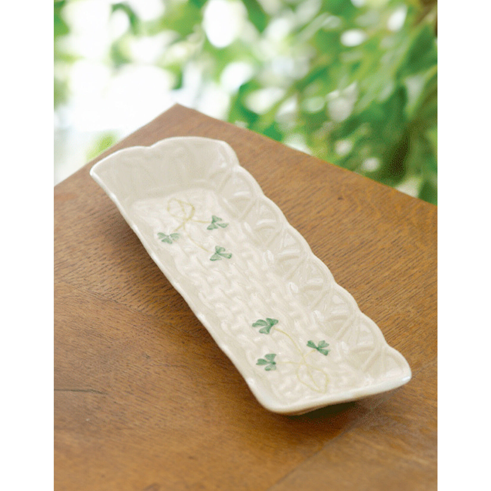 PLATES, TRAYS & DISHES BELLEEK SHAMROCK MINT TRAY