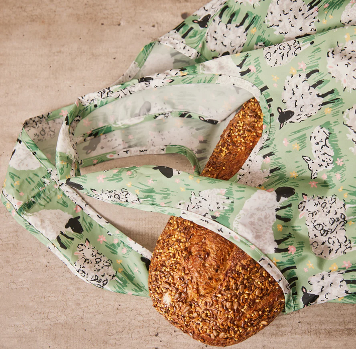 NOVELTY WOOLLY SHEEP - Foldable Tote Bag