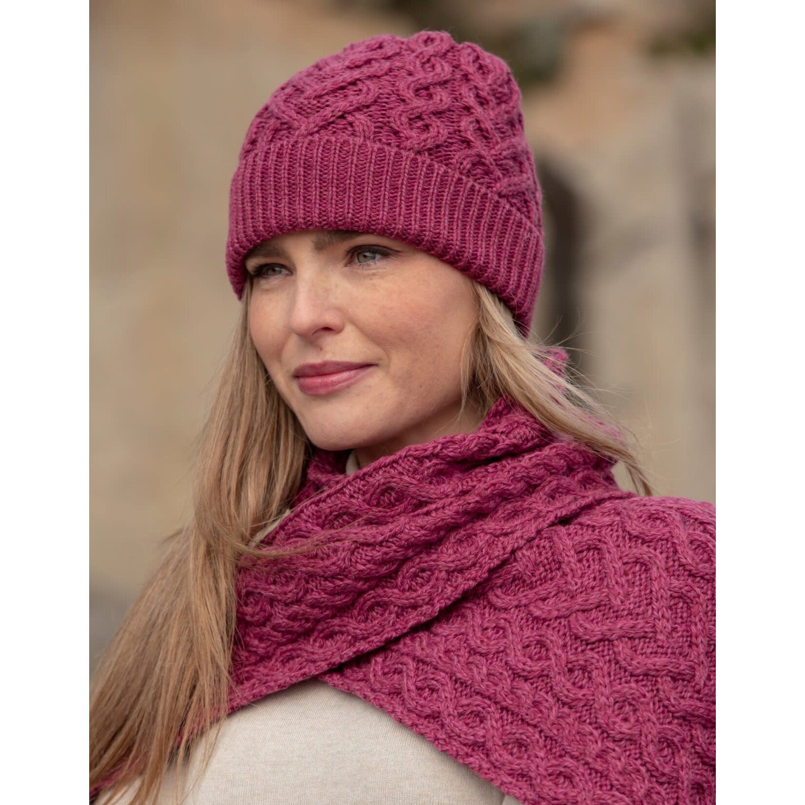 ACCESSORIES SUPER SOFT HEART DESIGN HAT - Magenta