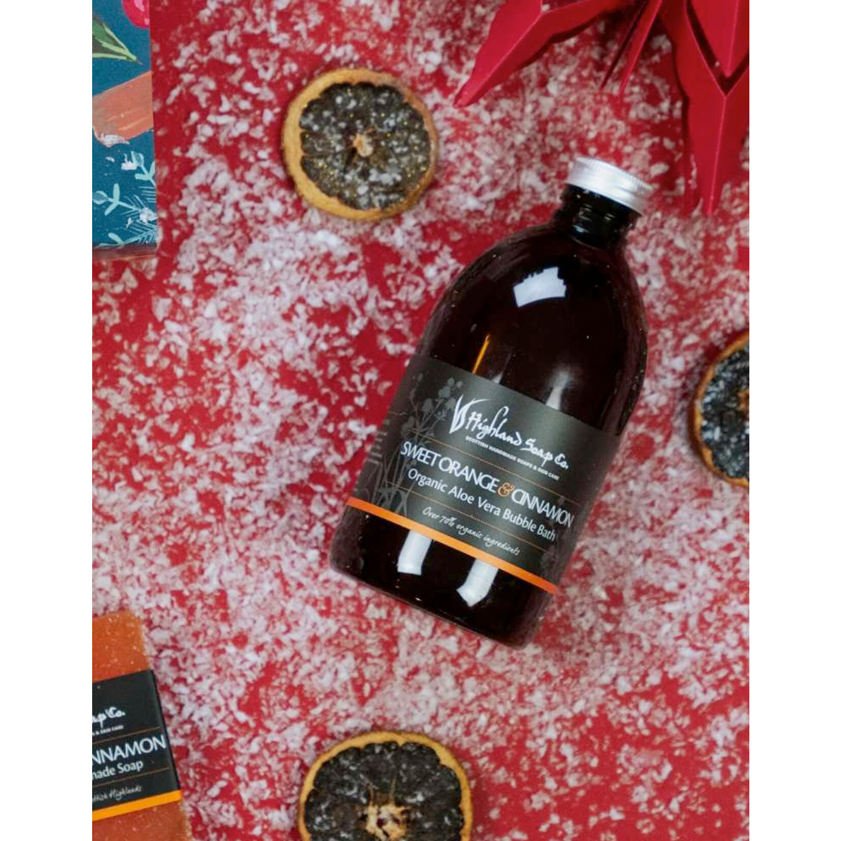 FRAGRANCES HIGHLAND SOAP CO. BUBBLE BATH (500mL) - Sweet Orange & Cinnamon