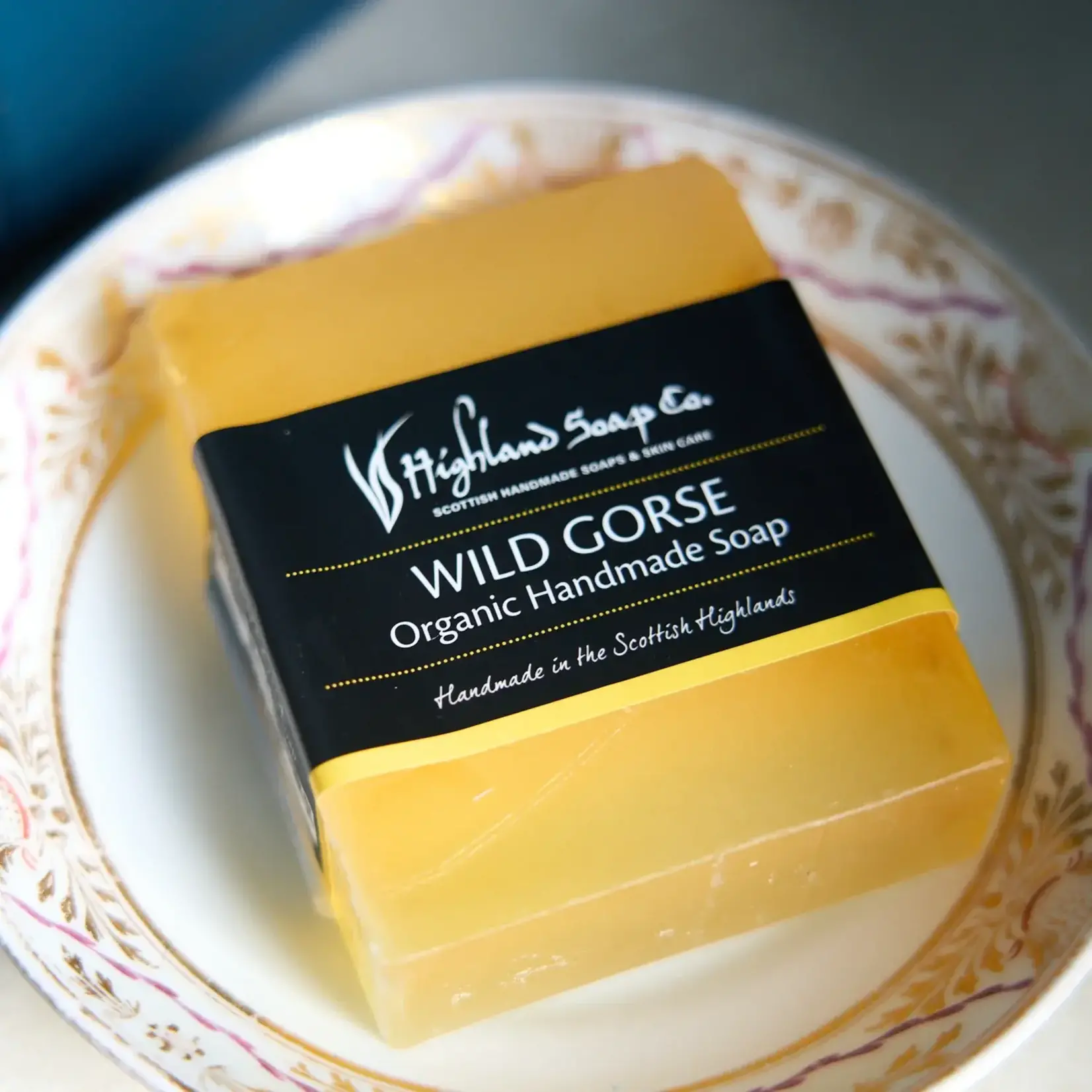 FRAGRANCES HIGHLAND SOAP CO. ORGANIC SOAP (150g) - Wild Gorse