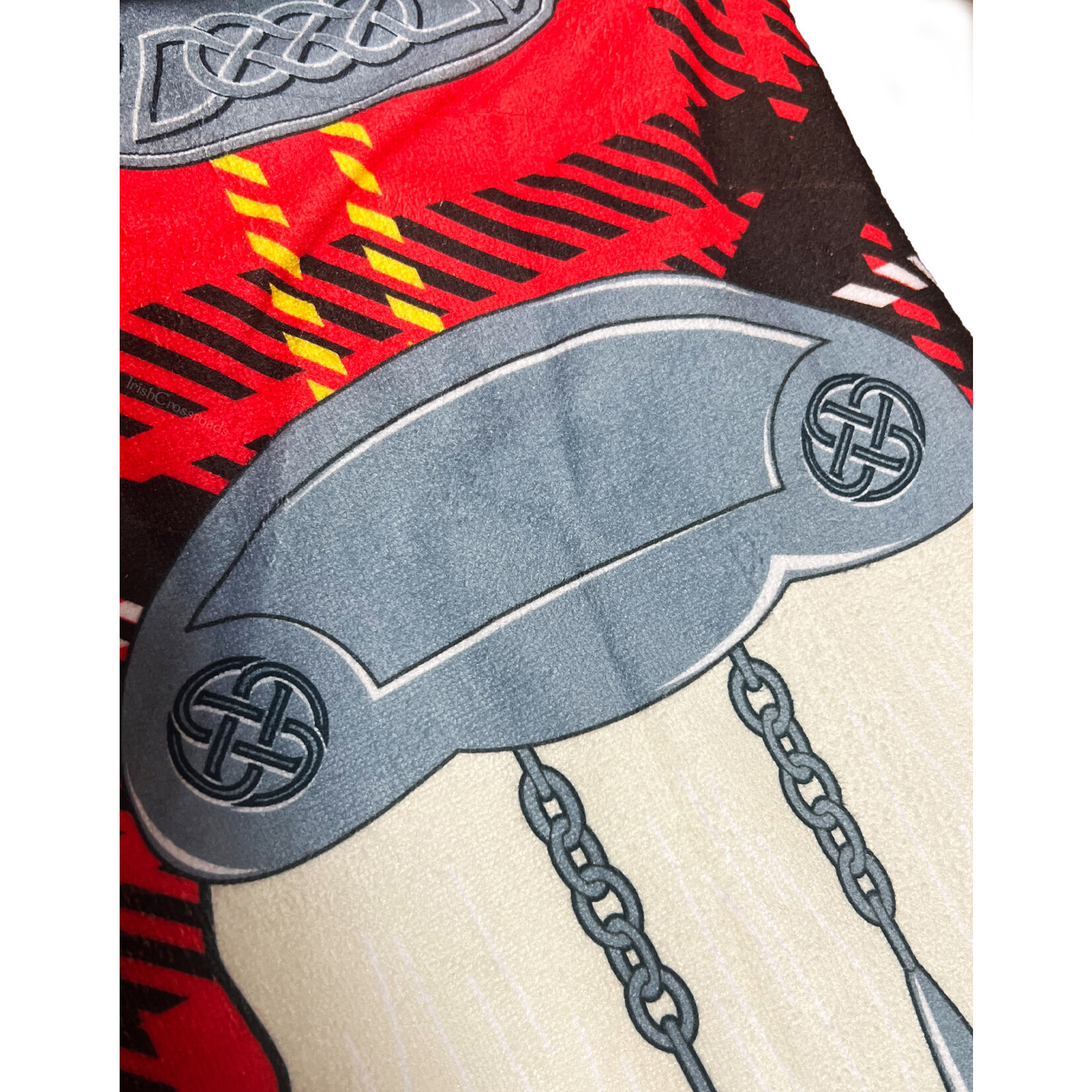 NOVELTY INSTAKILT BEACH TOWEL - Red