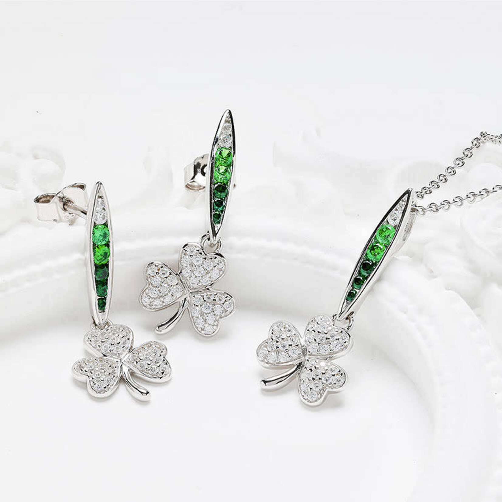 PENDANTS & NECKLACES SHANORE STERLING GRN/WHT OMBRE CRYSTAL SHAMROCK PENDANT