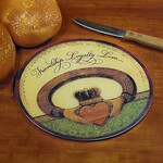 KITCHEN & ACCESSORIES CLADDAGH CUTTING BOARD