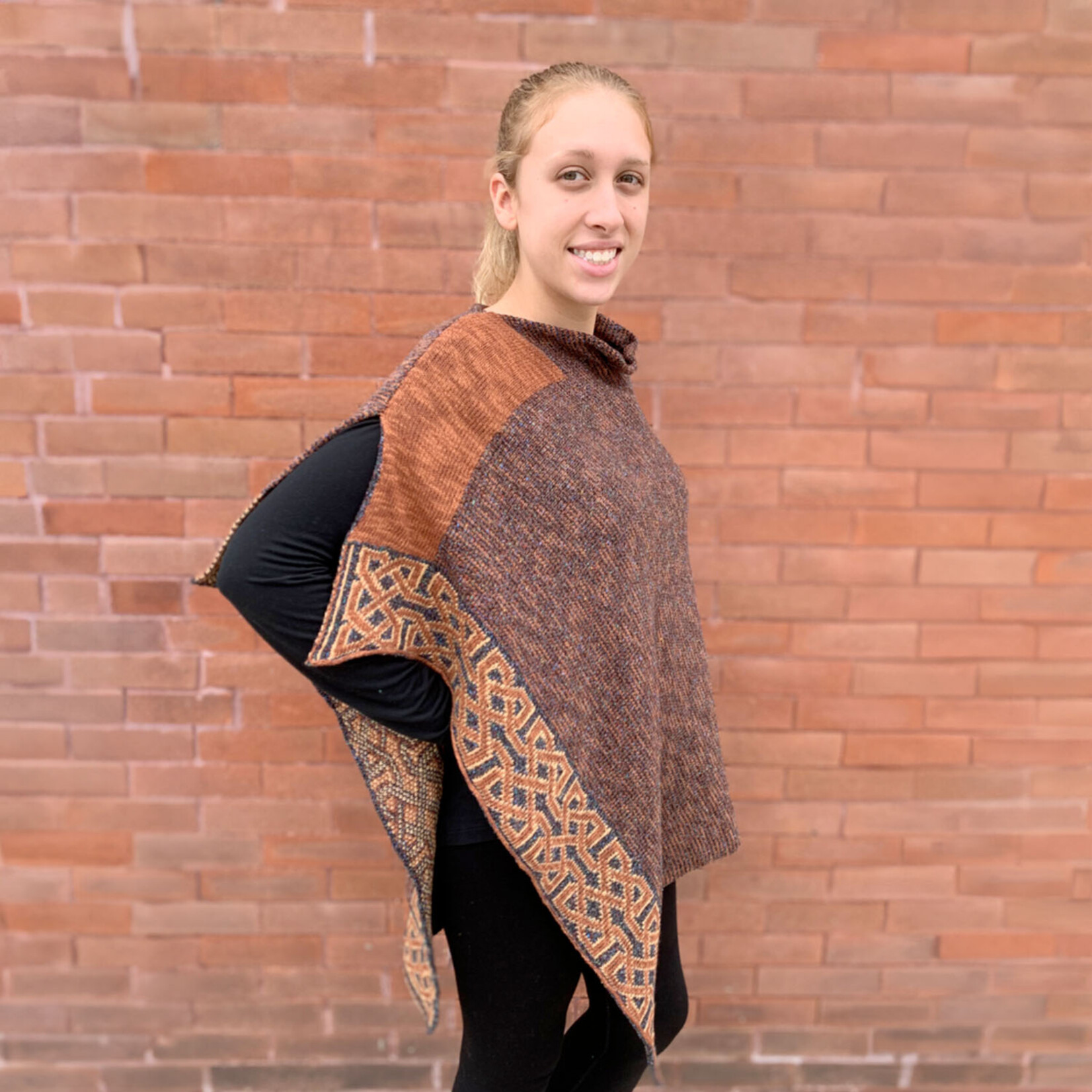 CAPES & RUANAS BILL BABER BALLATER SHAWL - Bronze