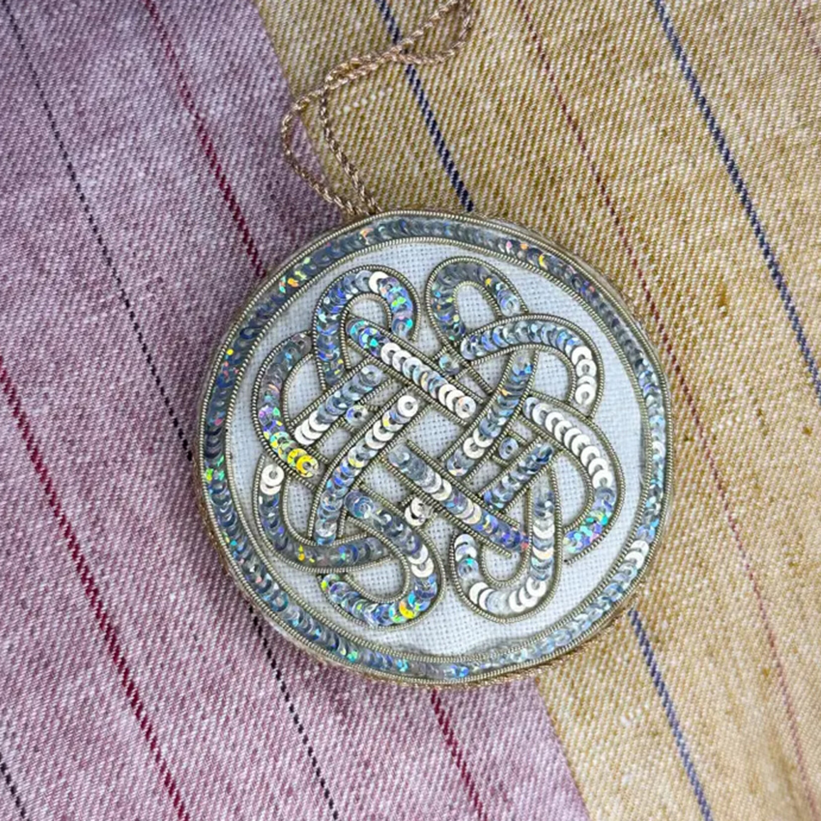 ORNAMENTS IRISH LINEN ORNAMENT - Round Celtic Knot