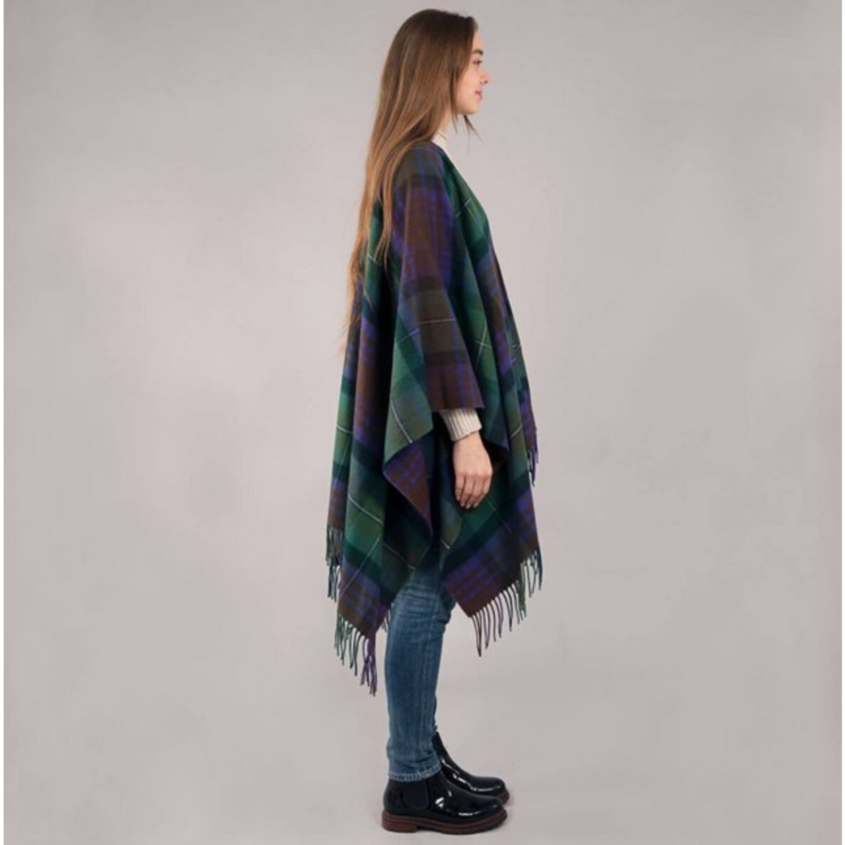 CAPES & RUANAS LOCHCARRON LAMBSWOOL SERAPE - Isle of Skye