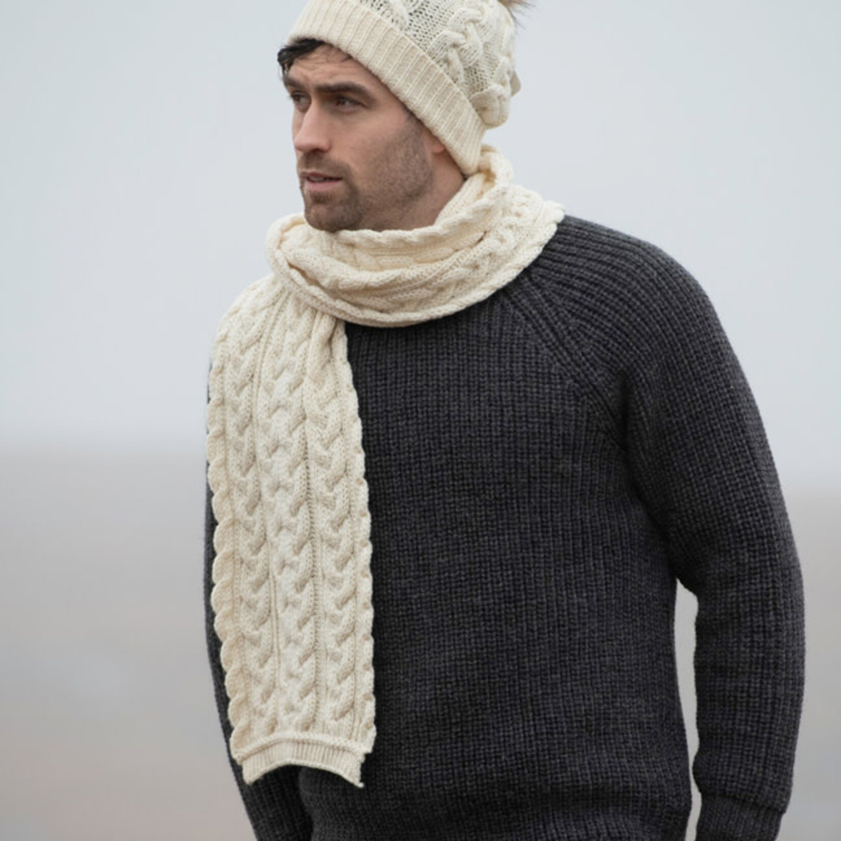 ACCESSORIES CHUNKY CABLE UNISEX SCARF