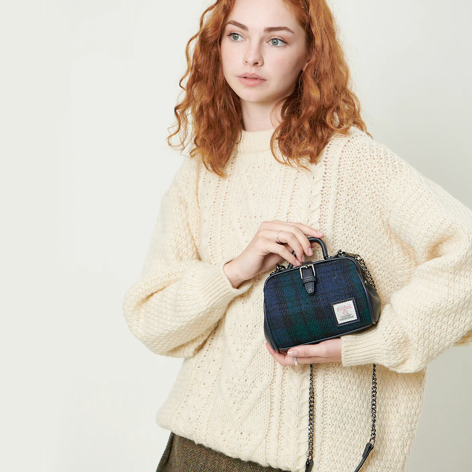 ACCESSORIES ISLANDER MINI DOCTOR BAG w HARRIS TWEED Black Watch