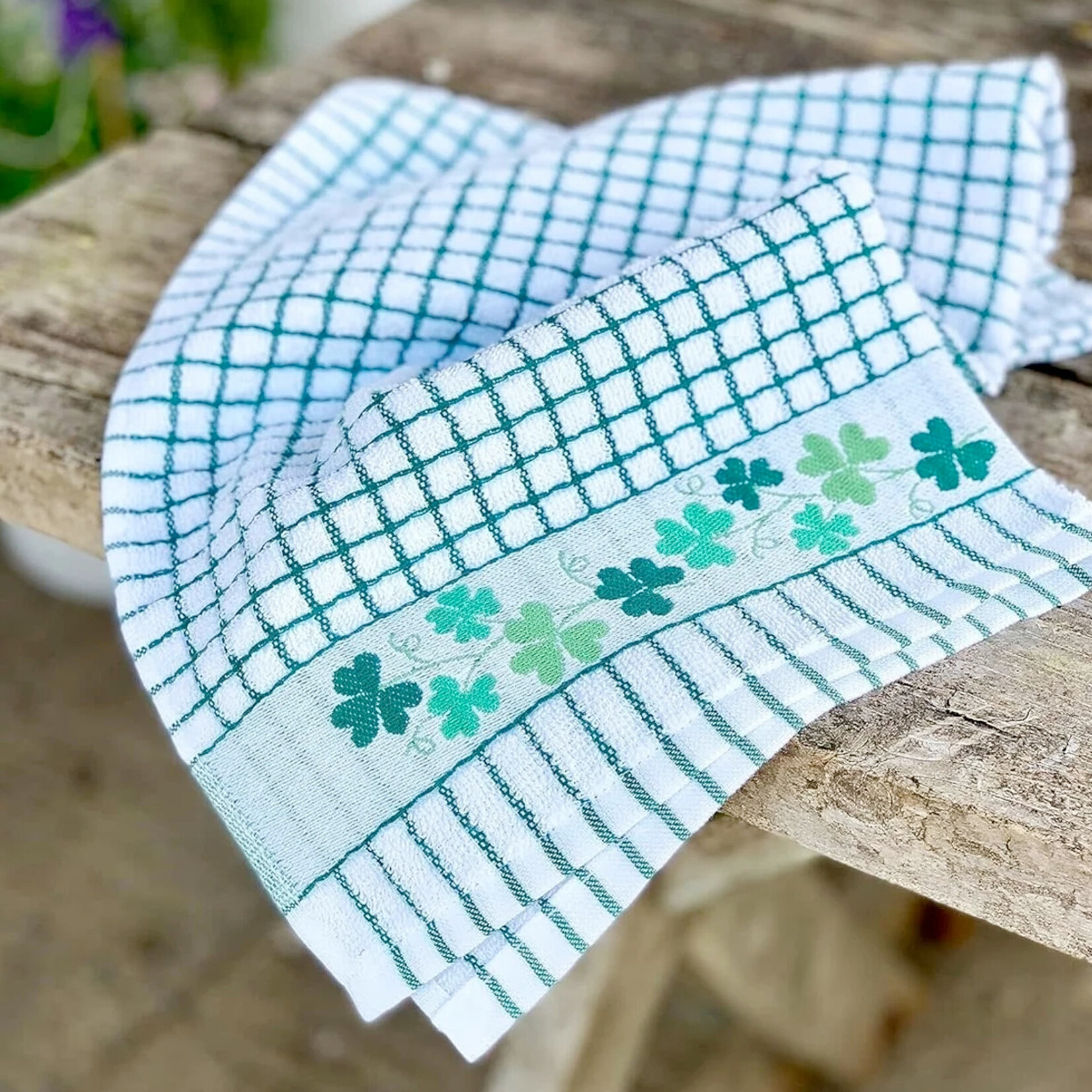 KITCHEN & ACCESSORIES POLI-DRI JACQUARD TOWEL with SHAMROCKS
