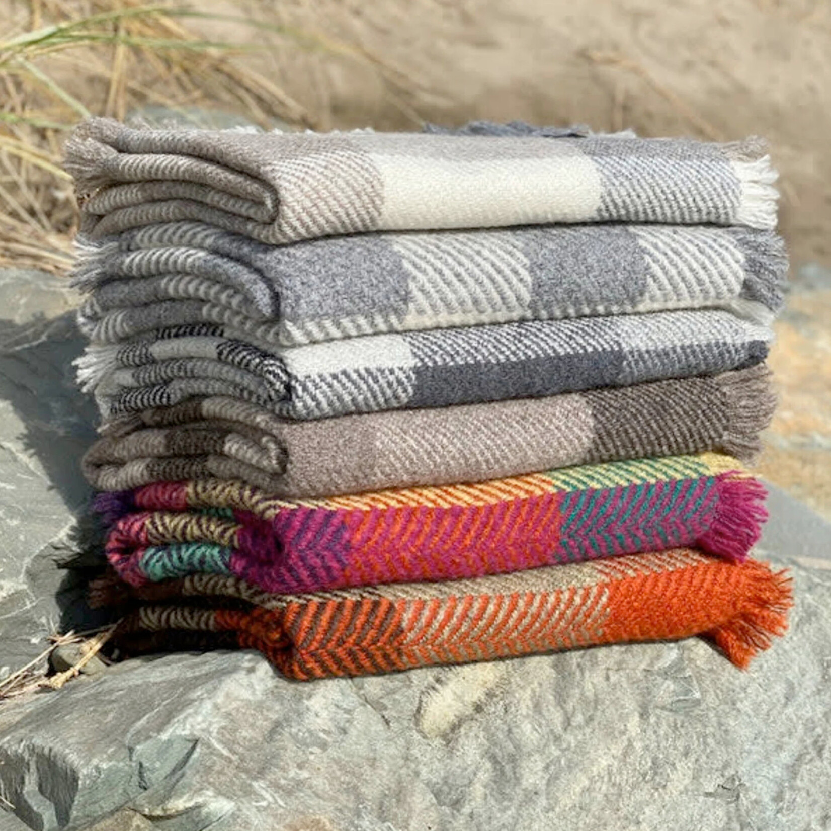 TAPESTRIES, THROWS, ETC. BRANIGAN WEAVERS THROW BLANKET - Buffalo Multi Lt Green