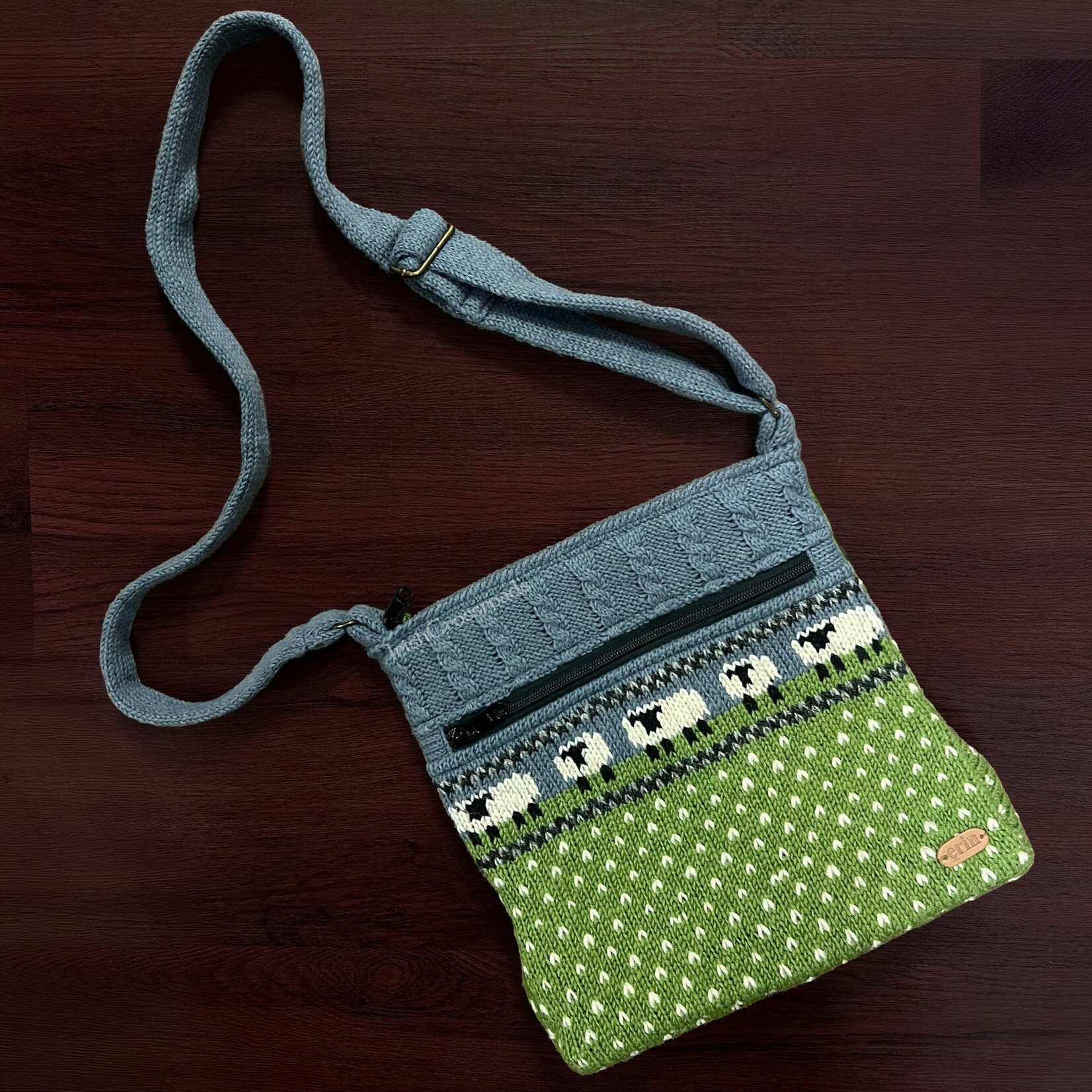 ACCESSORIES KNITTED IRISH SHEEP CROSSOVER BAG