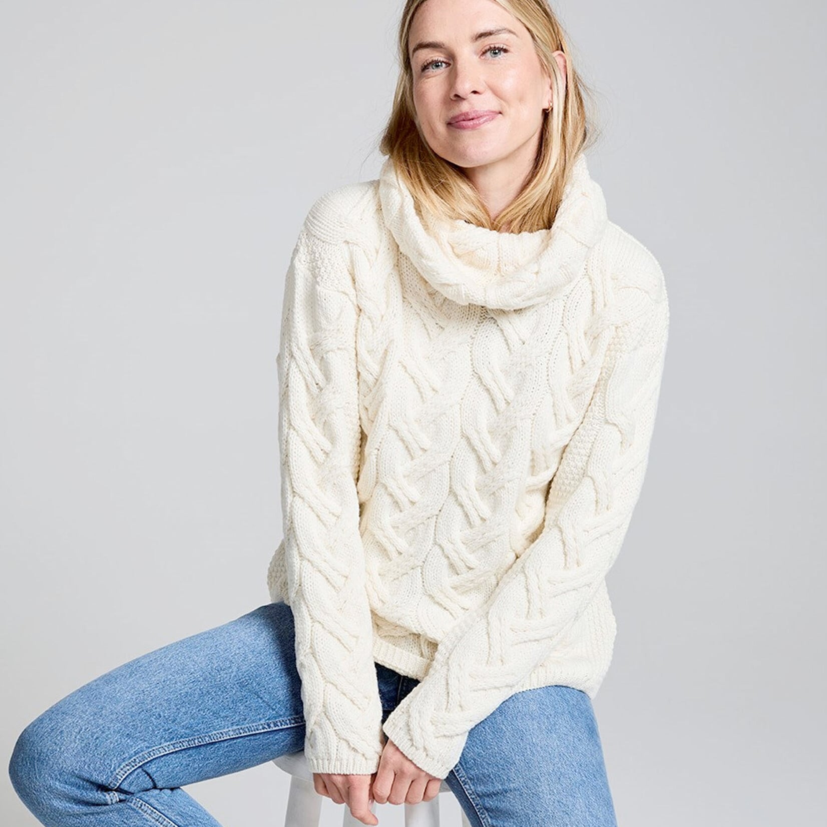 SWEATERS ARAN KNIT CHUNKY CABLE COWL NECK SWEATER
