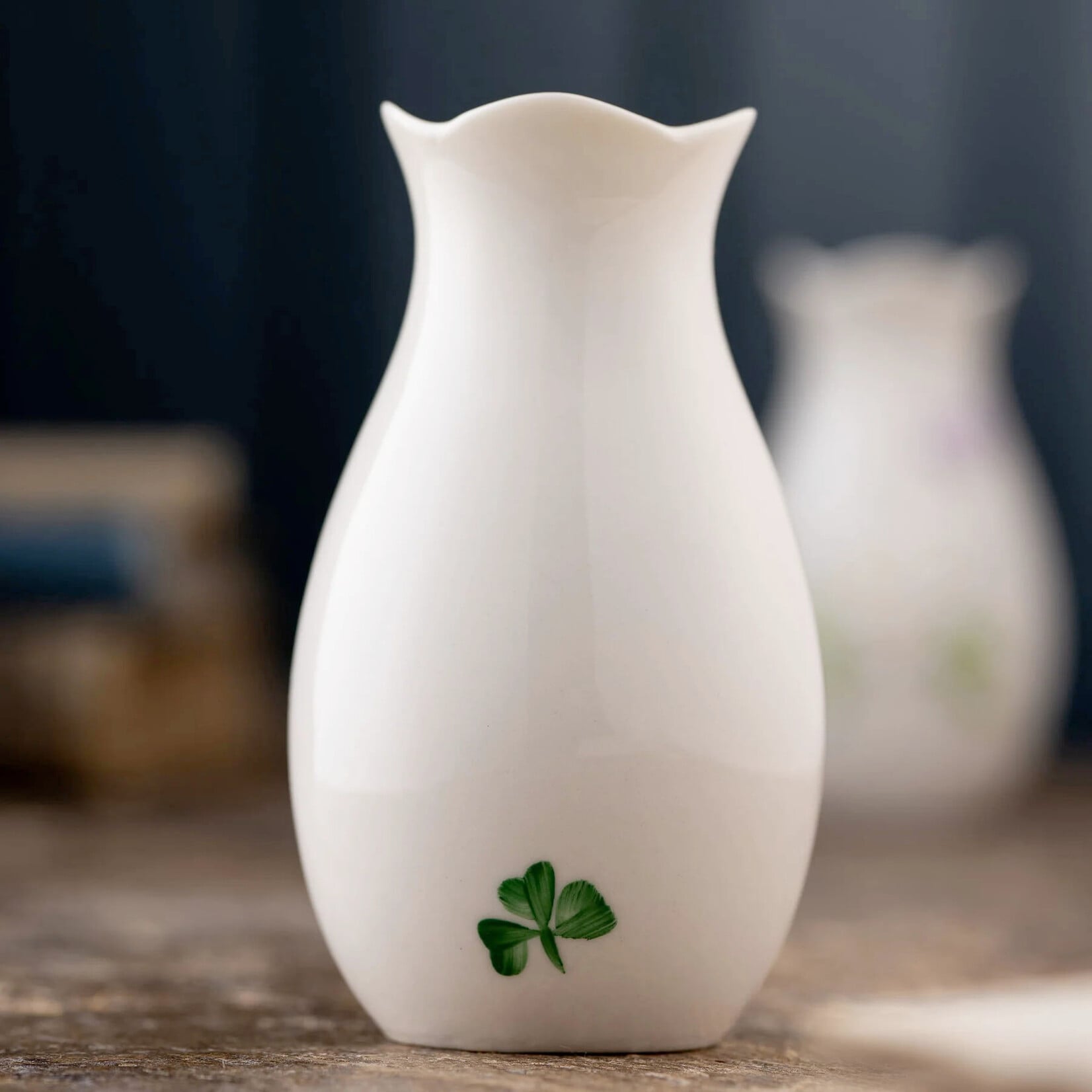 VASES & BOWLS BELLEEK CLASSIC FORGET ME NOT VASE
