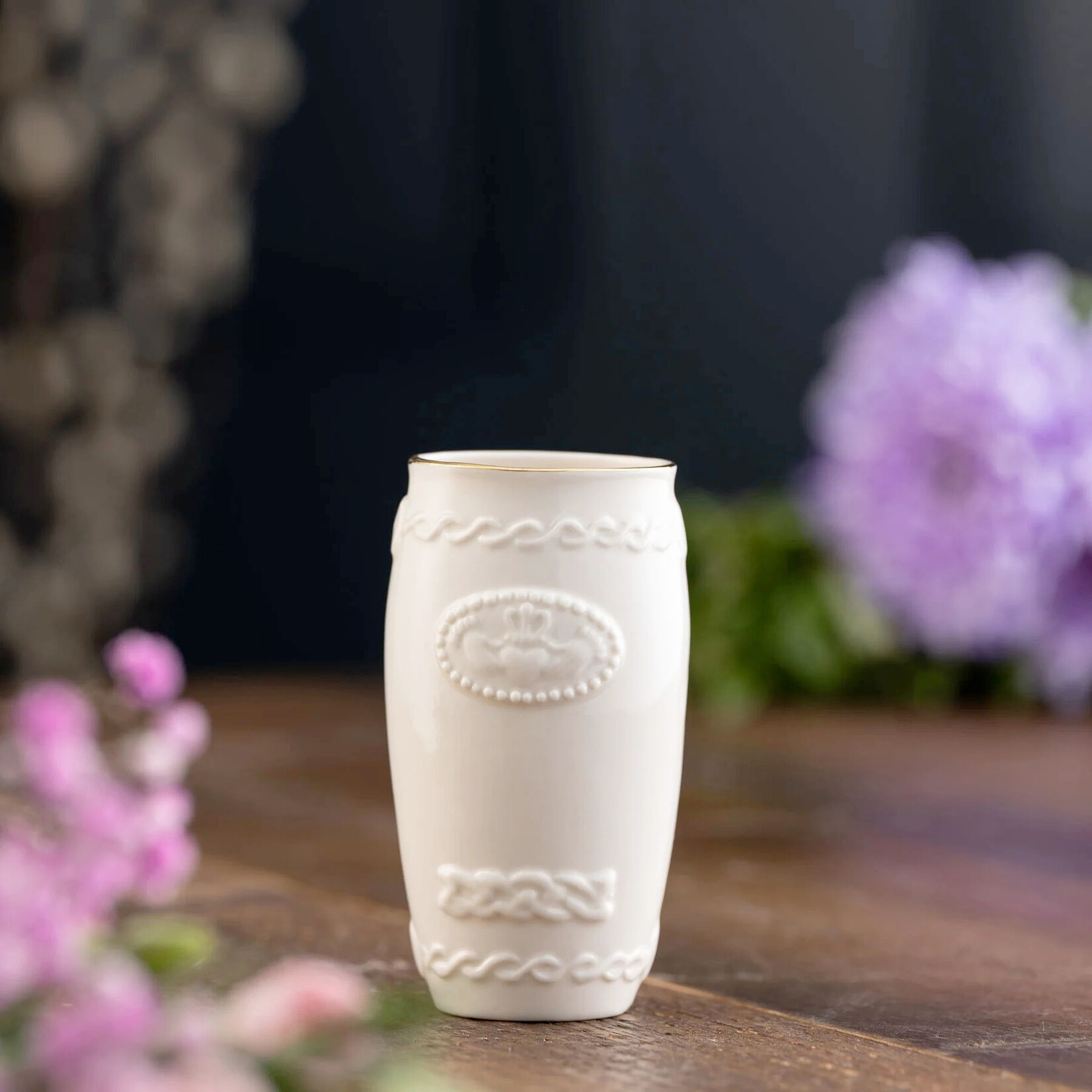 VASES & BOWLS BELLEEK CLASSIC CLADDAGH MINI VASE