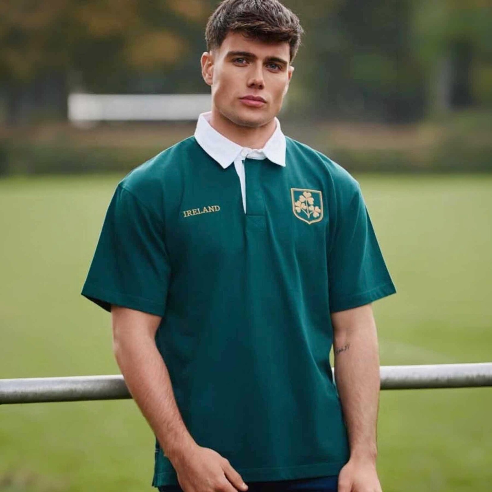 SPORTSWEAR DRK GRN/GOLD IRL SHAM RUGBY SHIRT w WHT COLLAR