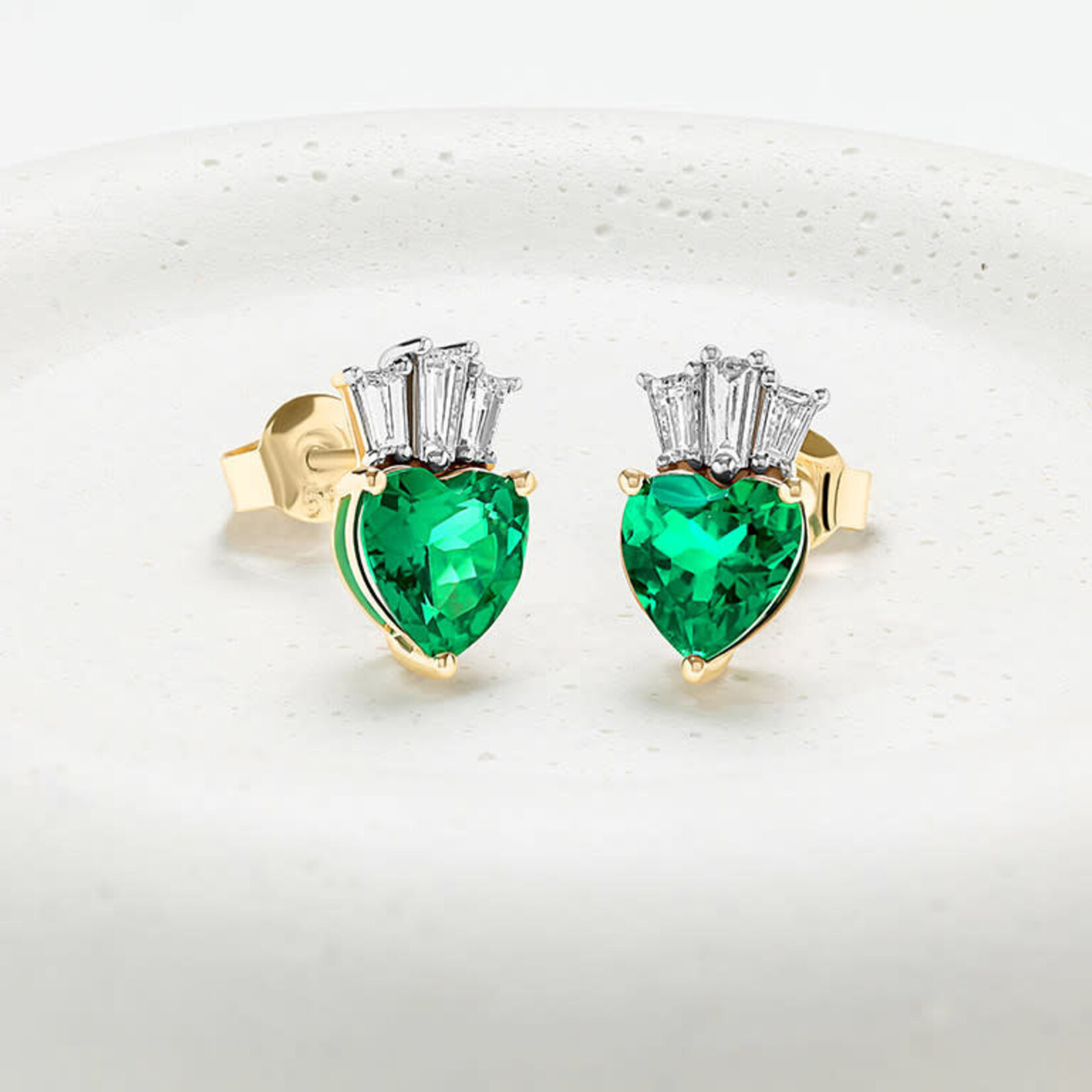 EARRINGS SHANORE 14K LAB EMERALD & DIA CLADDAGH STUD EARRINGS